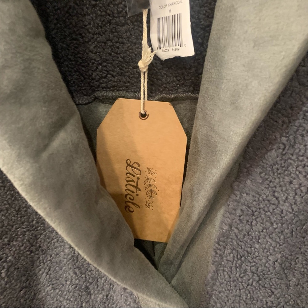 Listiele Faux Suede Sherpa Teddy Combo Patch Collared Jacket - Picture 4 of 15